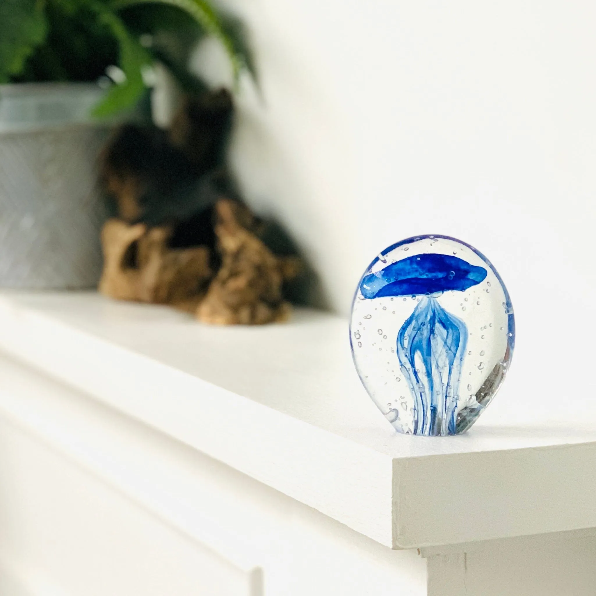 Bubble Glow in the Dark Jellyfish Paperweight 4, Blue C