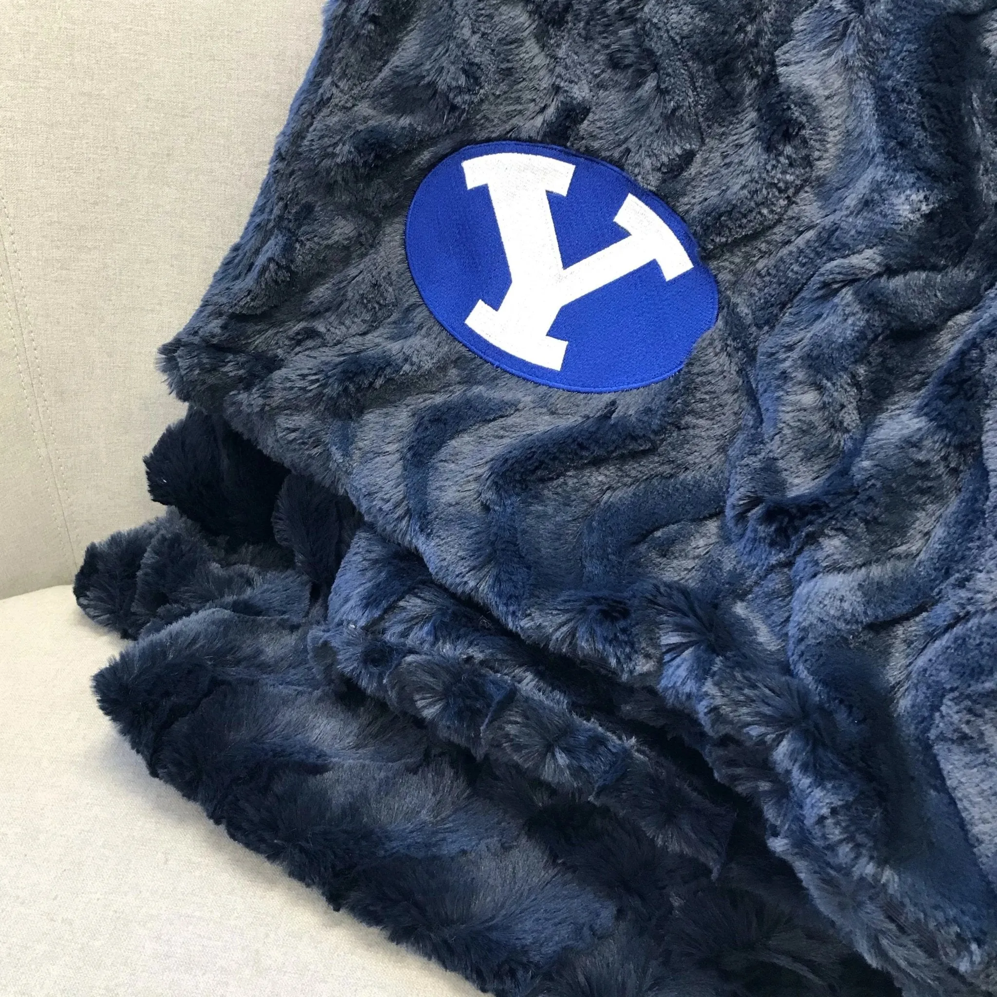 BYU - UNIVERSITY BLANKETS