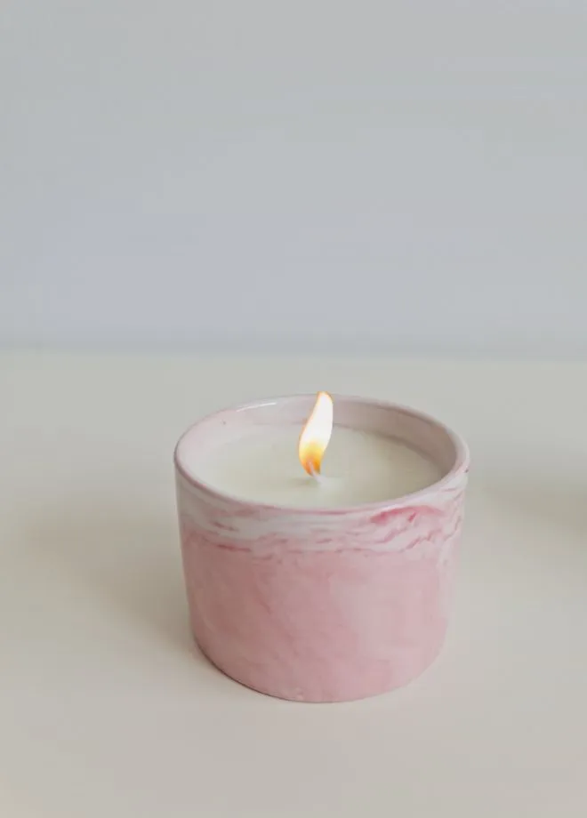 Delicate Glass Jar Pink Rose Scented Candle - Romantic Floral Elegance - Long-lasting Fragrance