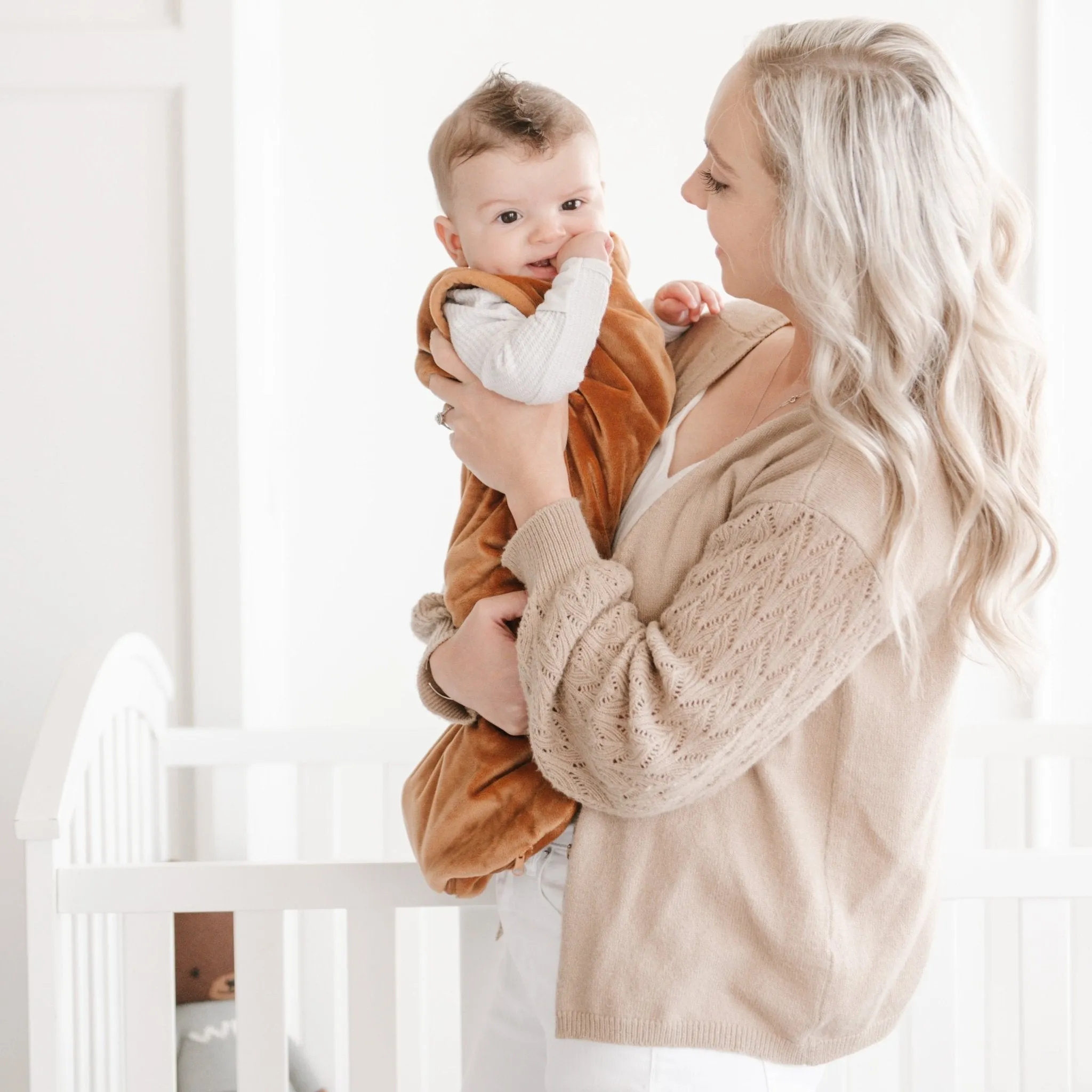 WEARABLE BLANKETS